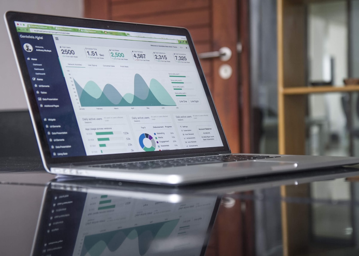 CRM Hub chuyển đổi số